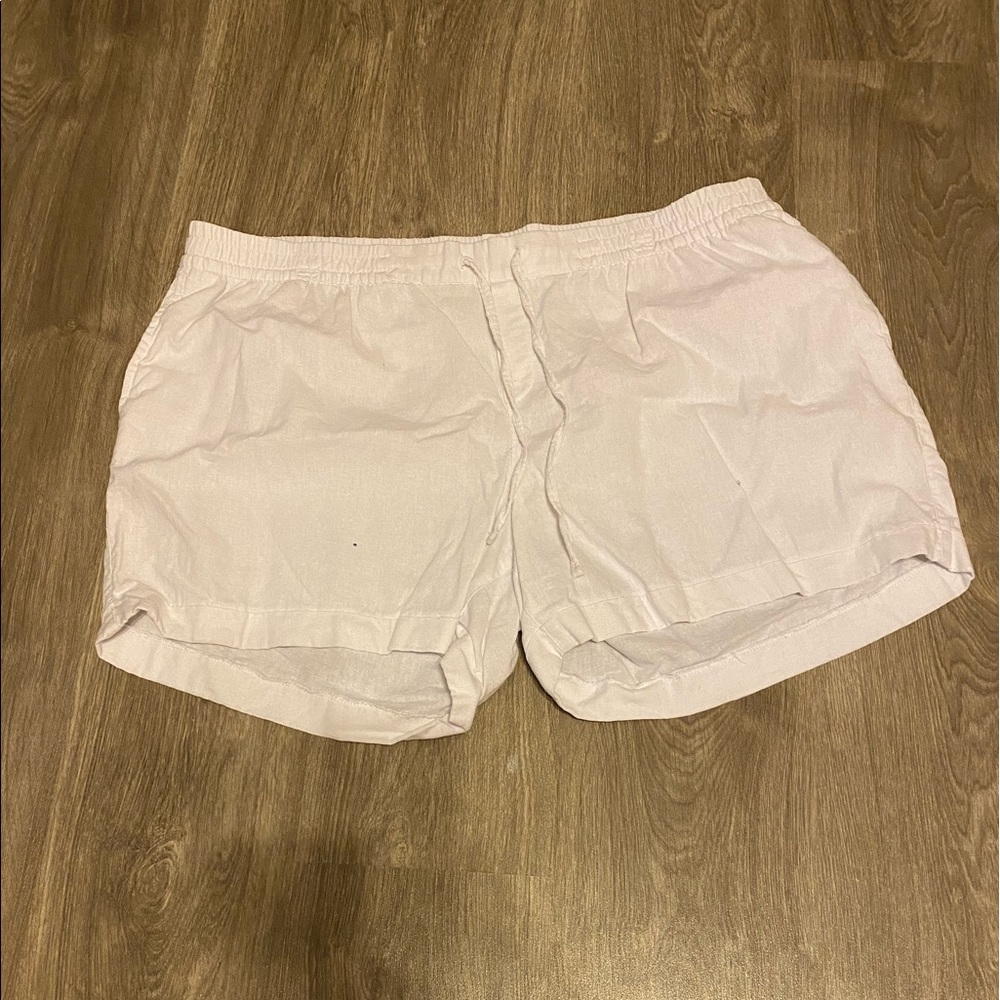 White shorts old navy